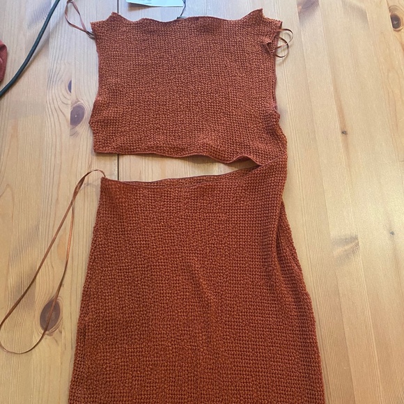 Zara rust cutout dress - Picture 2 of 2